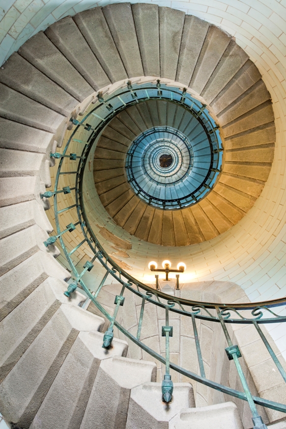 Ronit_Tal_spiral_stairs